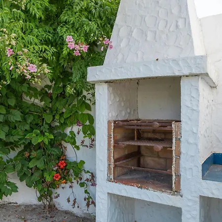 Cozy Terraced House Near The Holiday home *